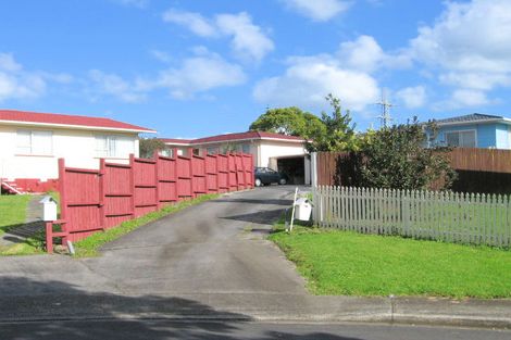 Photo of property in 2/5 Astral Place, Clover Park, Auckland, 2019
