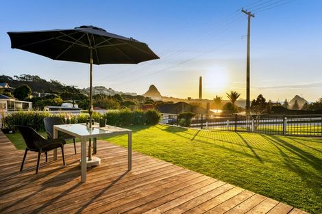 Photo of property in 30 Bayly Road, Moturoa, New Plymouth, 4310