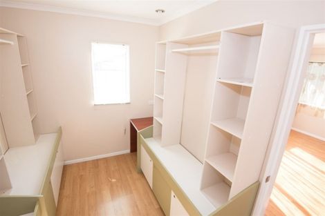 Photo of property in 132a Mcleod Road, Te Atatu South, Auckland, 0610