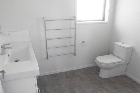 Photo of property in 11 Lavender Close, Spotswood, New Plymouth, 4310