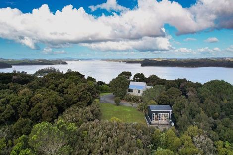 Photo of property in 886 Purerua Road, Te Ti Mangonui, Kerikeri, 0294