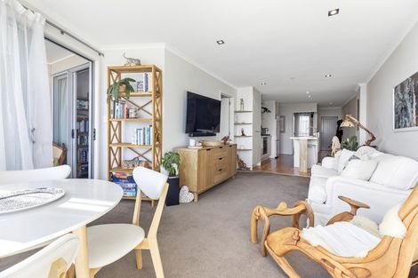 Photo of property in 314/332 Maunganui Road, Mount Maunganui, 3116