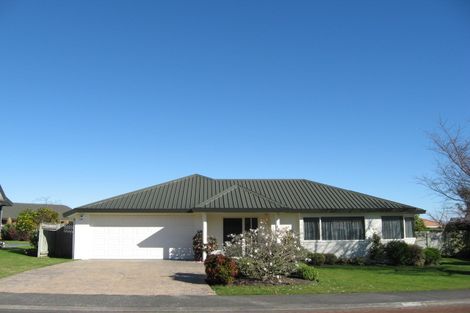 Photo of property in 11 Kingsgate Row, Havelock North, 4130