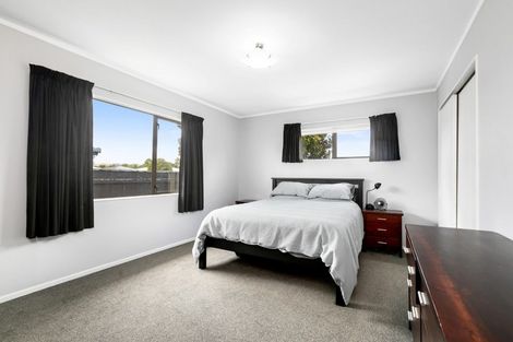 Photo of property in 247 Gravatt Road, Papamoa Beach, Papamoa, 3118