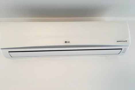 Photo of property in 75 Solar Road, Glen Eden, Auckland, 0602