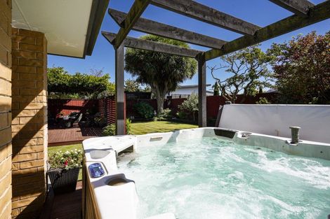 Photo of property in 36 Kensington Avenue, Rangiora, 7400