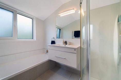 Photo of property in 1/13 Tirimoana Road, Te Atatu South, Auckland, 0602