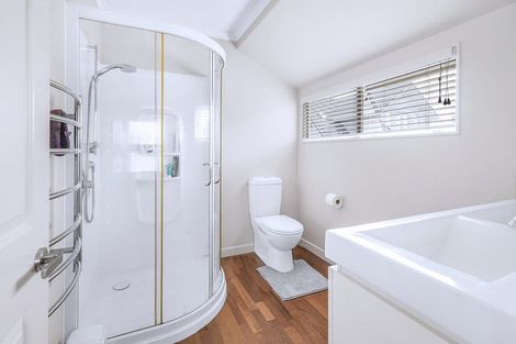 Photo of property in 75a Lake Domain Drive, Frankton, Hamilton, 3204