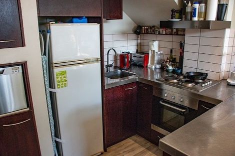 Photo of property in 59 Mortimer Terrace, Brooklyn, Wellington, 6021