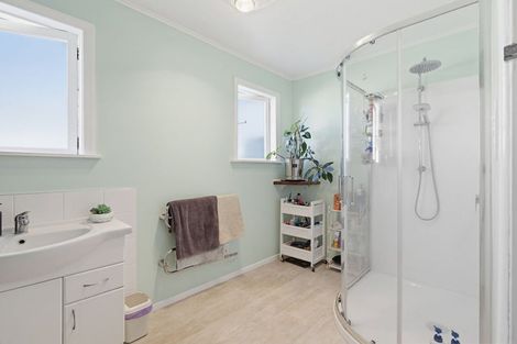 Photo of property in 63 Bamber Street, Castlecliff, Whanganui, 4501