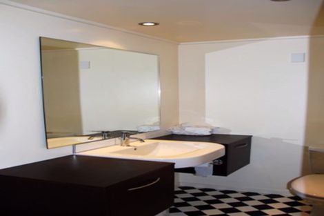 Photo of property in Highwic, 32u3 Hobson Street, Thorndon, Wellington, 6011