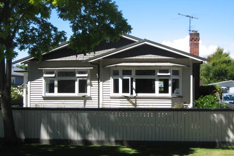Photo of property in 13 Massey Crescent, St Albans, Christchurch, 8014