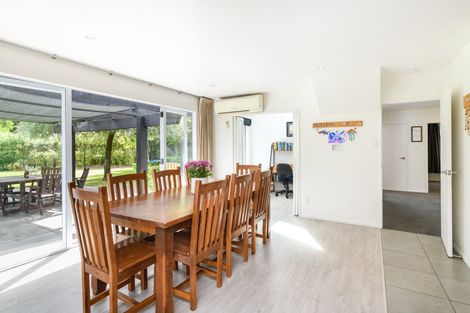 Photo of property in 212 Polson Hill Drive, Aokautere, Palmerston North, 4471