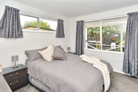 Photo of property in 65 Kuaka Crescent, Bromley, Christchurch, 8062