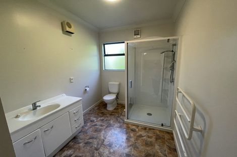 Photo of property in 88a Strathmore Avenue, Strathmore Park, Wellington, 6022