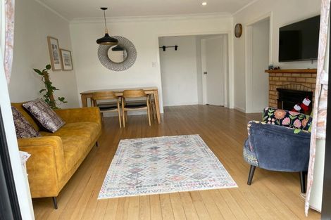 Photo of property in 33 Northall Road, New Lynn, Auckland, 0600