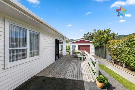 Photo of property in 4 Mimihau Grove, Wainuiomata, Lower Hutt, 5014