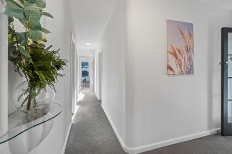 Photo of property in 265 Wainoni Road, Avondale, Christchurch, 8061