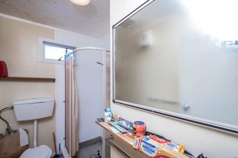 Photo of property in 1/2 Cathie Place, Karori, Wellington, 6012