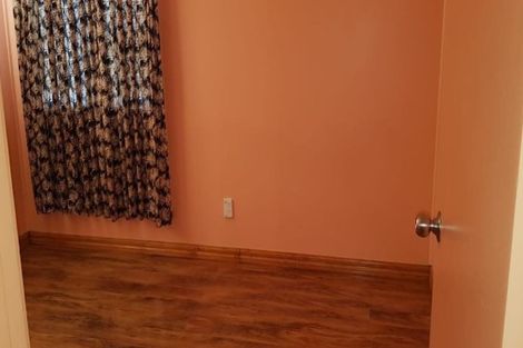 Photo of property in 3/15 Islington Avenue, New Lynn, Auckland, 0600