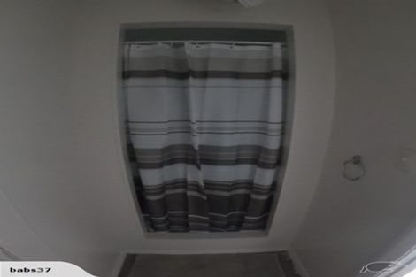 Photo of property in 32 Highbury Road, Highbury, Wellington, 6012