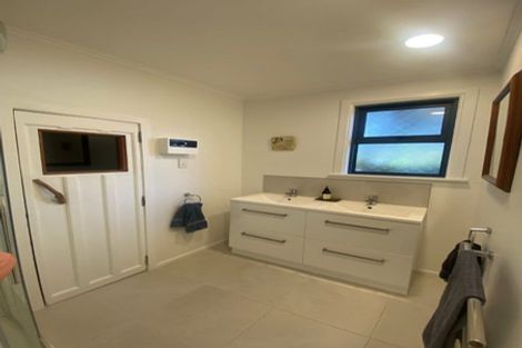 Photo of property in 37 Park Road, West End, Palmerston North, 4412