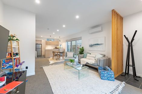 Photo of property in 7u6 Handyside Street, Tawa, Wellington, 5028