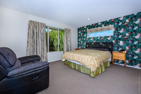 Photo of property in 17 Bofors Close, Wigram, Christchurch, 8042