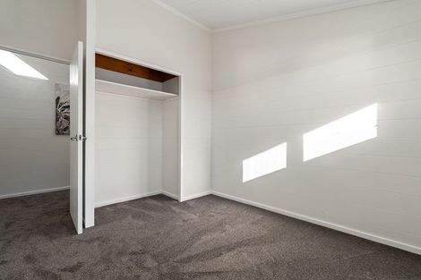 Photo of property in 42 Halifax Street, Kingston, Wellington, 6021