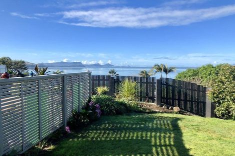 Photo of property in 2 Ormiston Road, Onerahi, Whangarei, 0110