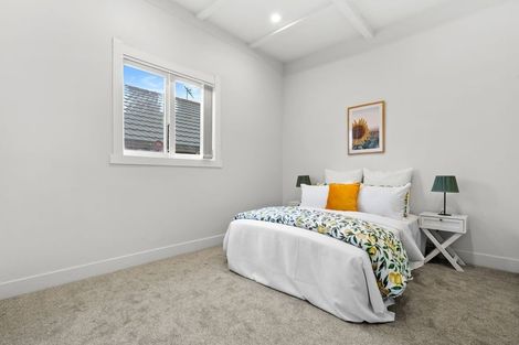 Photo of property in 76 Manuroa Road, Takanini, 2112