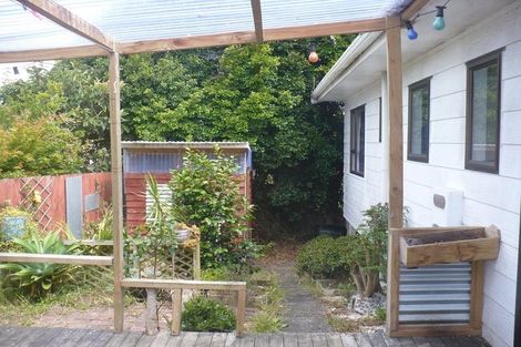 Photo of property in 221 Don Buck Road, Massey, Auckland, 0614