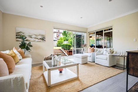 Photo of property in 23 South Kensington Way, Henderson, Auckland, 0612
