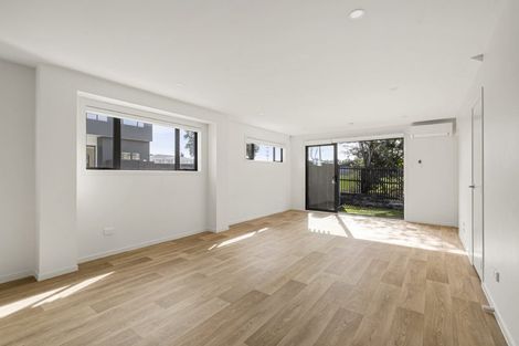 Photo of property in 75 Mcannalley Street, Manurewa East, Auckland, 2102