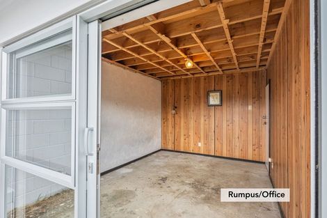 Photo of property in 6 Lindale Grove, Waikanae Beach, Waikanae, 5036