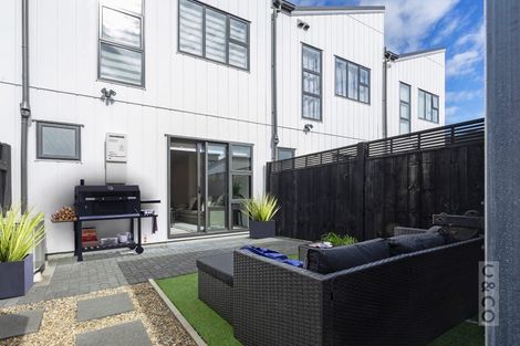 Photo of property in 24 Manarini Road, Westgate, Auckland, 0614