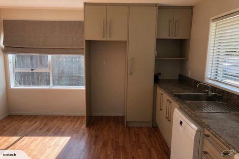 Photo of property in 1/5 Glenys Place, Broomfield, Christchurch, 8042