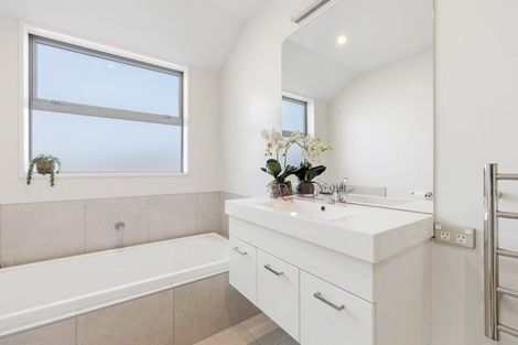 Photo of property in 51 Risinghurst Terrace, Lower Shotover, Queenstown, 9304