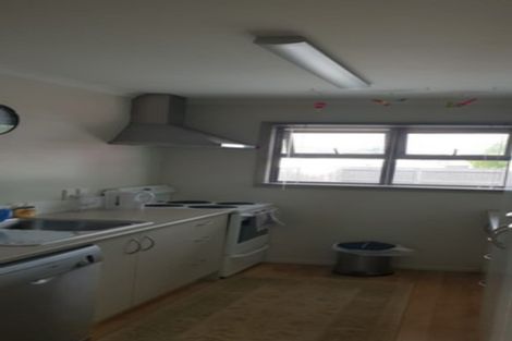 Photo of property in 47 Grove Road, Papakura, 2110