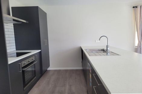 Photo of property in 77 Lincoln Road, Carterton, 5713