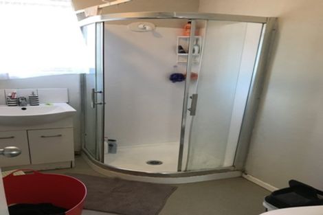 Photo of property in 2/85a Tidal Road, Mangere, Auckland, 2022