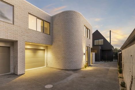 Photo of property in 29b Tonbridge Street, Merivale, Christchurch, 8014