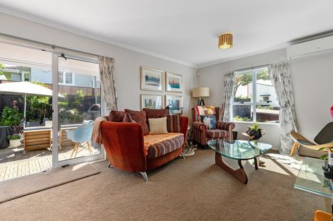 Photo of property in 4 Storey Avenue, Beerescourt, Hamilton, 3200