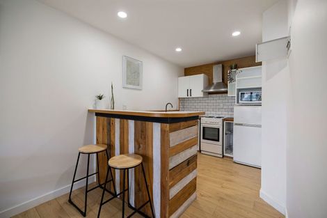 Photo of property in Goldridge Apartments, 2/43 Goldridge Way, Queenstown, 9300