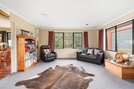 Photo of property in 185 Centre Road, Momona, Outram, 9073
