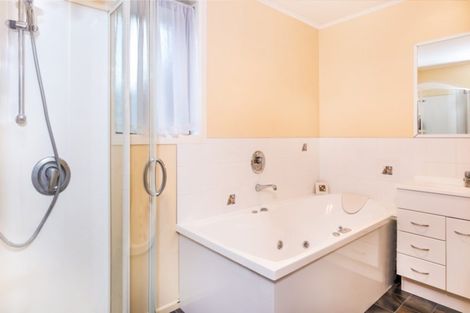 Photo of property in 41 Koha Road, Taupo, 3330