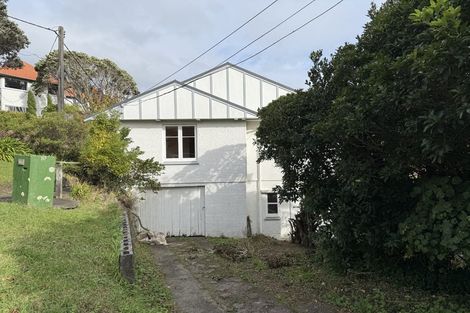 Photo of property in 90 Donald Street, Karori, Wellington, 6012