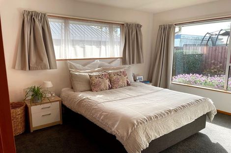 Photo of property in 172a Cashmere Road, Hoon Hay, Christchurch, 8025