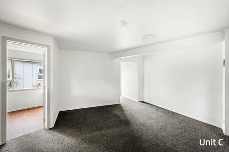 Photo of property in 22a Tramway Road, Beach Haven, Auckland, 0626