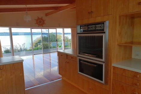 Photo of property in 67 Wharewaka Road, Wharewaka, Taupo, 3330